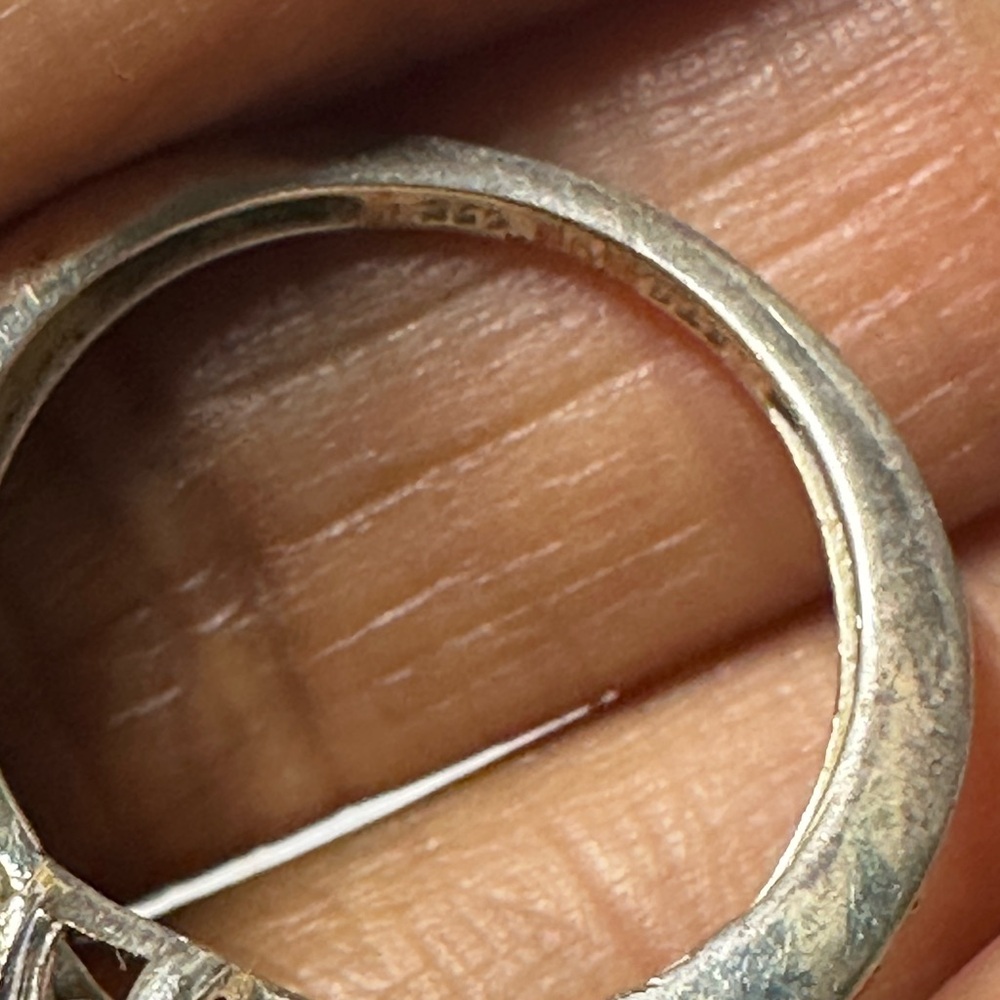 This Ring Features A Bumblebee Jasper Stone Set I… - image 7